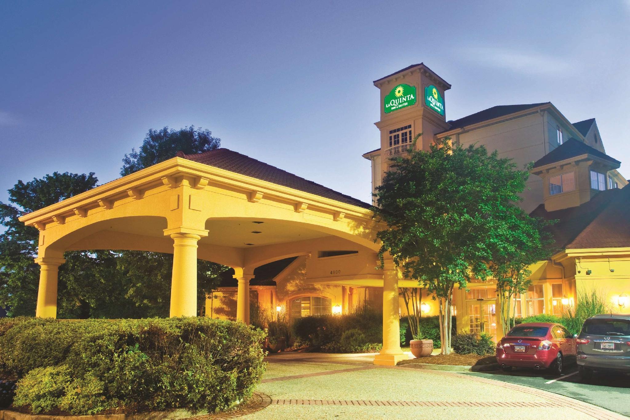 La Quinta By Wyndham Charlotte Airport South Hotel Exterior photo
